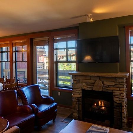 The Village Lodge Mammoth Lakes Exterior photo