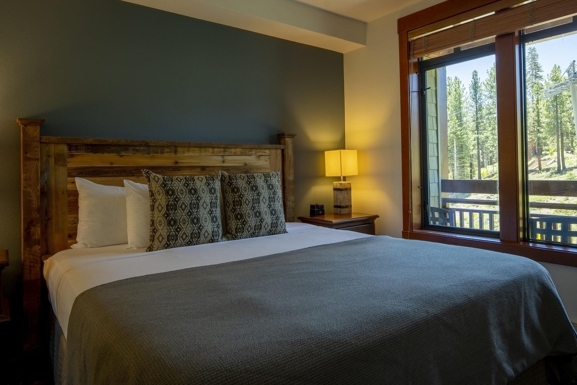The Village Lodge Mammoth Lakes Exterior photo