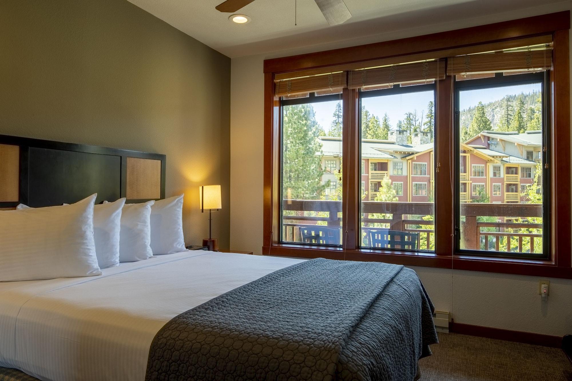The Village Lodge Mammoth Lakes Exterior photo
