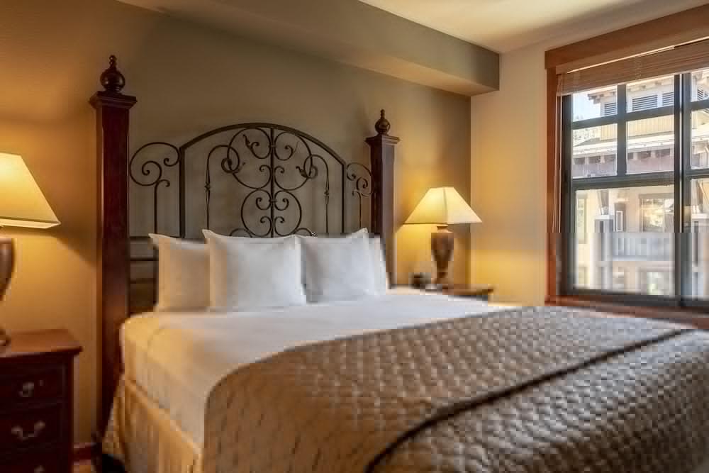 The Village Lodge Mammoth Lakes Exterior photo