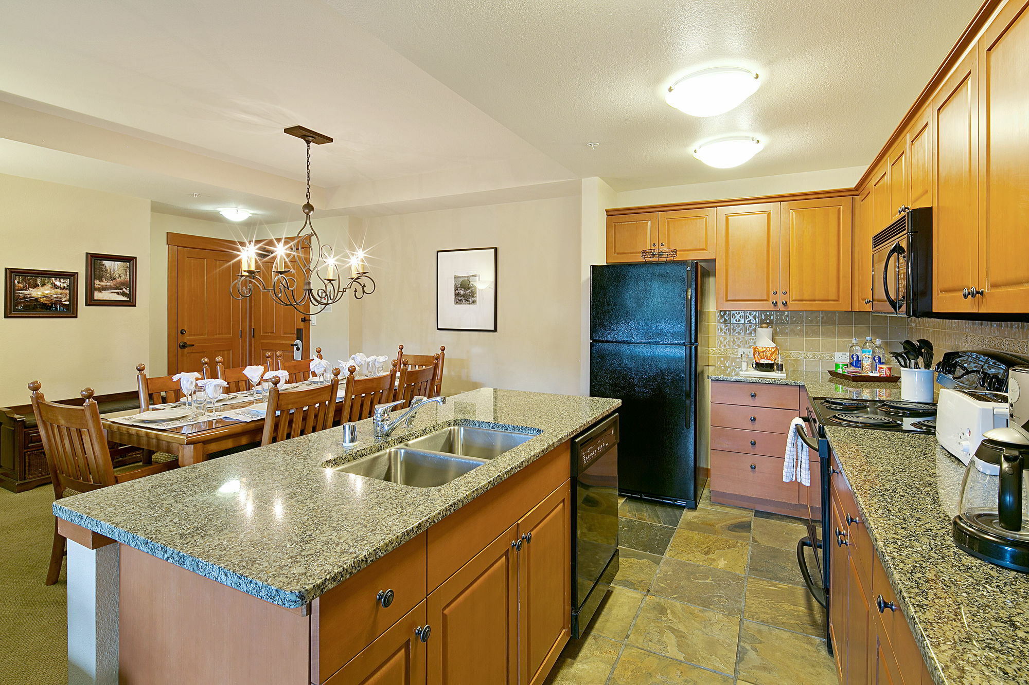 The Village Lodge Mammoth Lakes Exterior photo