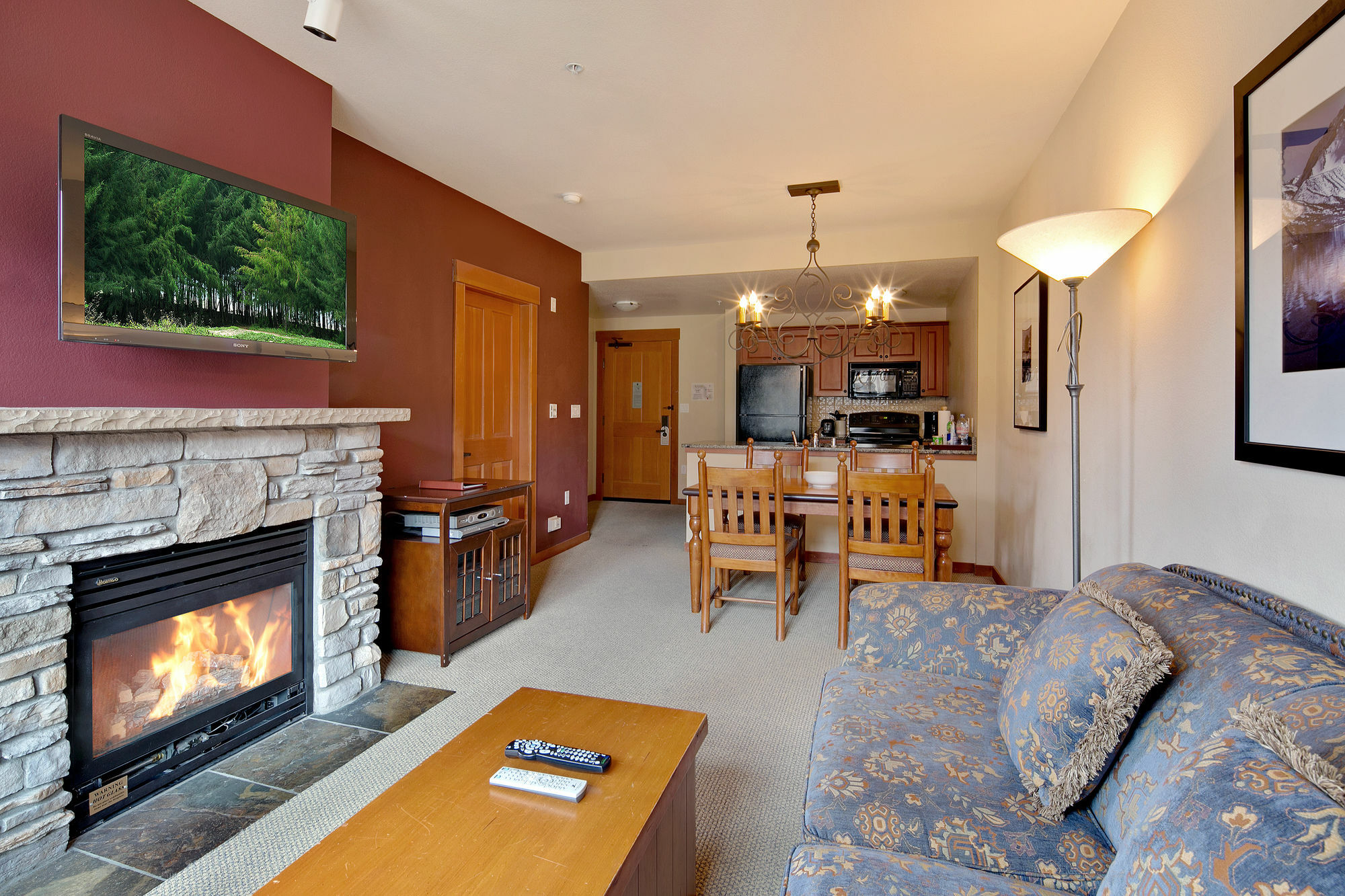The Village Lodge Mammoth Lakes Exterior photo